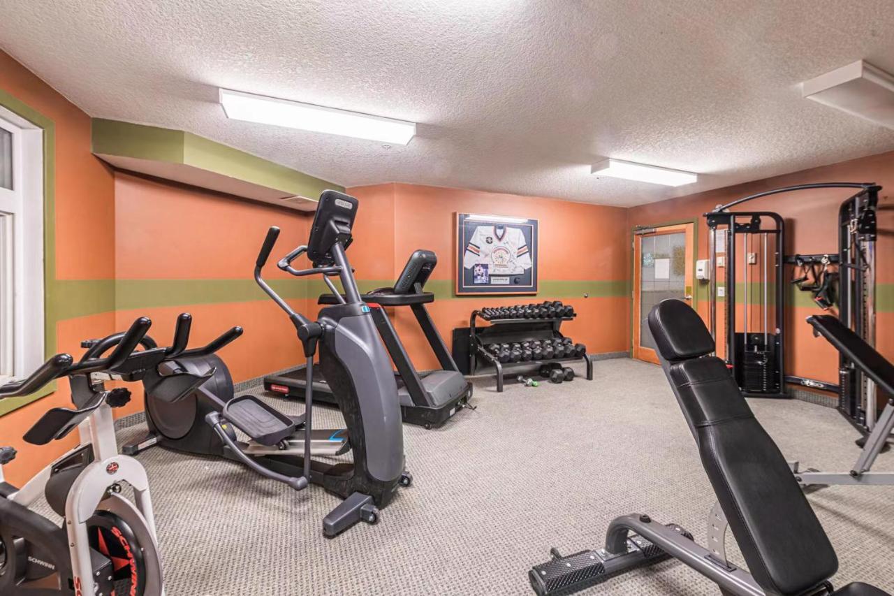 Windtower Lodge Queen Bed Suite-Ugparking&Walking2Dt Canmore Exterior foto